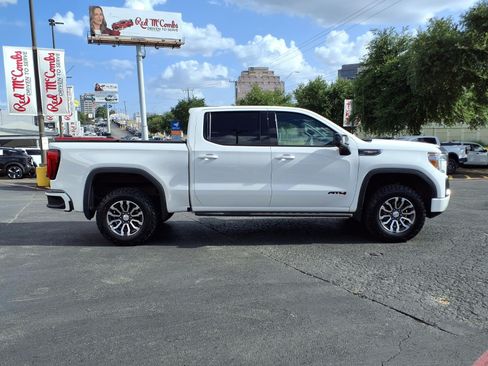 Used 2021 GMC Sierra 1500 AT4 w/ AT4 Premium Package AWD/4WD image 5