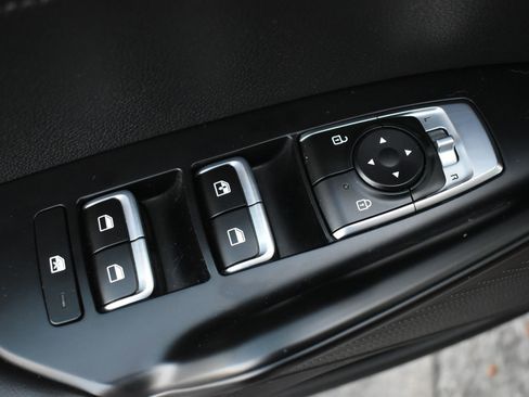 Used 2023 Kia K5 LXS image 13