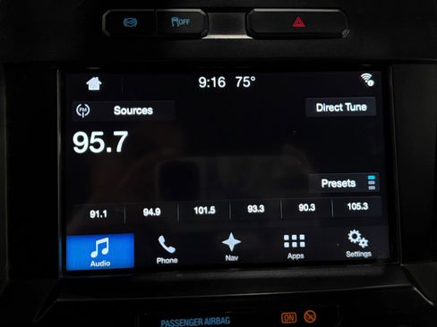 Used 2017 Ford F250 XLT w/ XLT Premium Package image 5