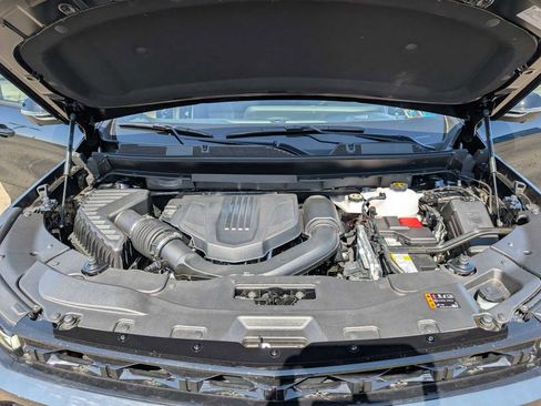 New 2026 Chevrolet Traverse Z71 w/ Enhanced Driving Package AWD/4WD image 11