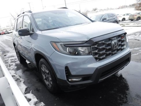 Used 2022 Honda Passport TrailSport image 7