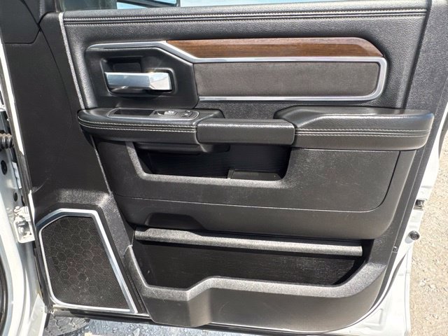 Used 2024 RAM 2500 Laramie AWD/4WD image 26