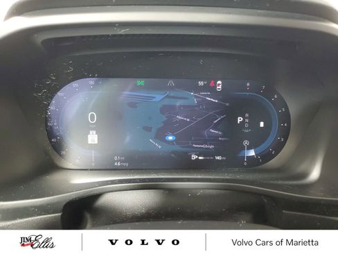 Used 2025 Volvo XC40 B5 Core image 28