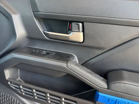 New 2025 Toyota Tacoma TRD Off-Road image 19