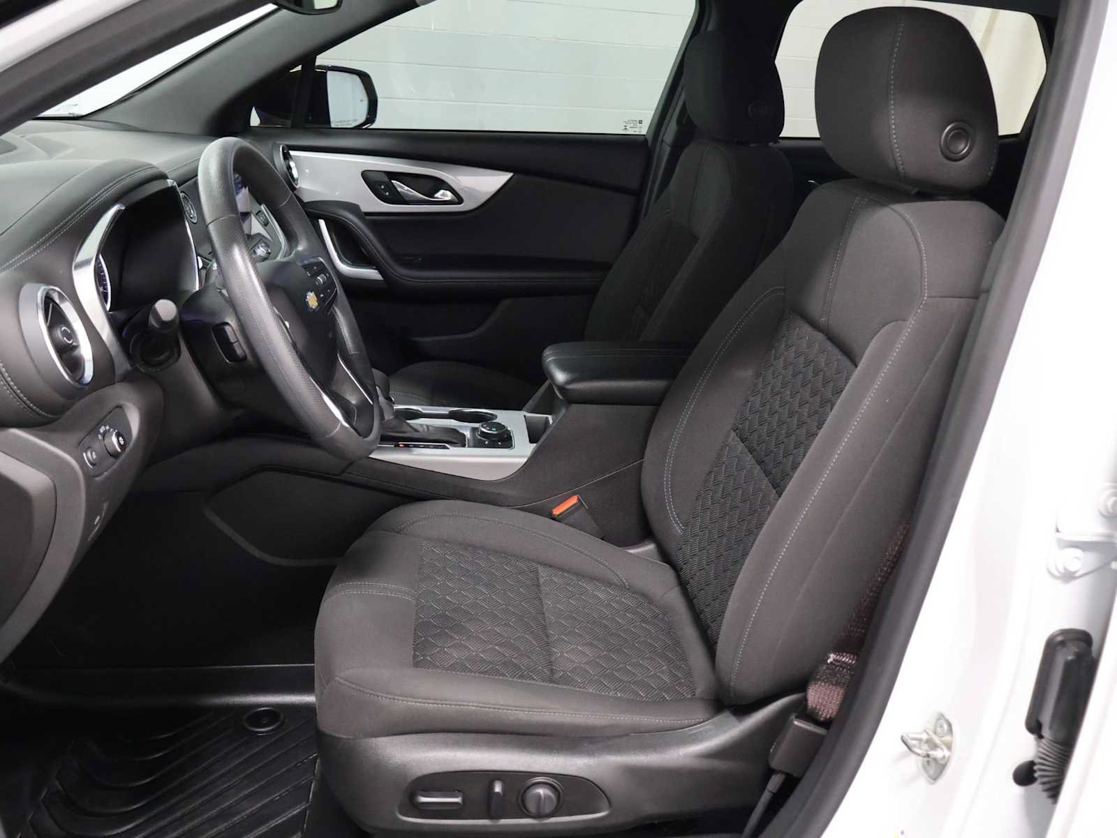 Used 2021 Chevrolet Blazer LT w/ Redline Edition FWD image 5