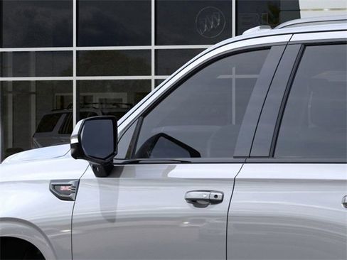 New 2026 GMC Yukon AT4 image 12