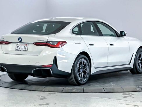 Used 2023 BMW i4 eDrive35 w/ Premium Package image 2