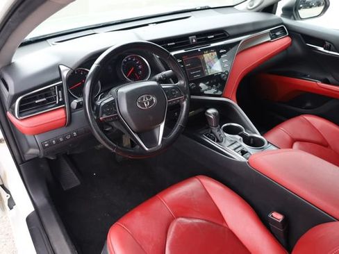 Used 2019 Toyota Camry XSE w/ Driver Assist Package FWD image 9