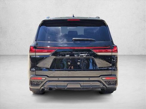 Used 2024 Lexus LX 600 F Sport AWD/4WD image 7