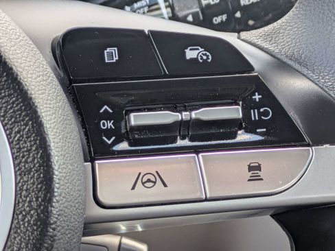 Certified 2024 Hyundai Tucson SE image 27