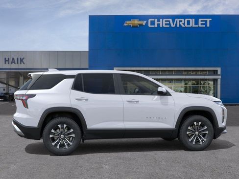 New 2027 Chevrolet Equinox LT FWD image 5