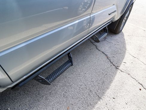 Used 2024 Toyota Tacoma TRD Sport image 13