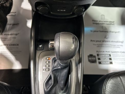 Used 2011 Kia Soul + w/ Hamstar Special Edition Pkg image 28