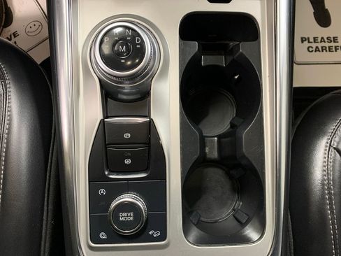 Used 2021 Ford Explorer XLT w/ Equipment Group 202A image 14