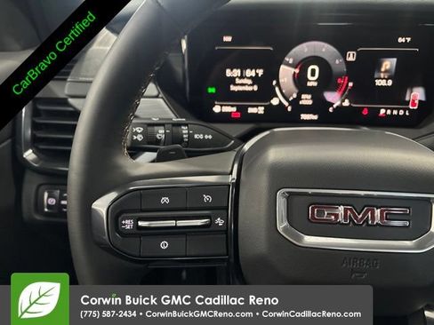 Certified 2025 GMC Acadia AT4 w/ Luxury Package AWD/4WD image 15