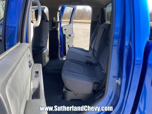 Used 2024 Nissan Frontier SV image 31