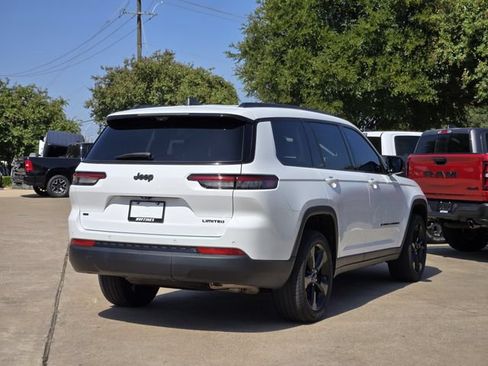 Used 2023 Jeep Grand Cherokee L Limited w/ Luxury Tech Group II RWD image 7