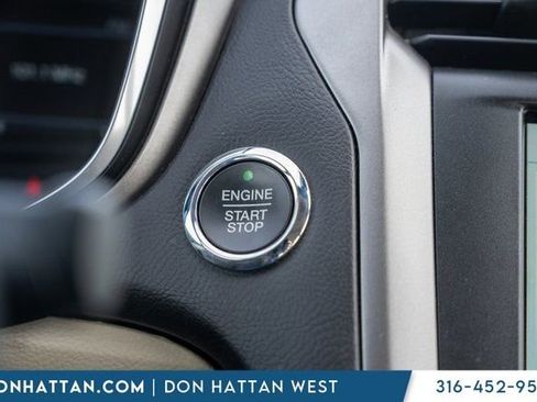 Used 2020 Ford Fusion SE w/ Fleet SE Value Package image 11