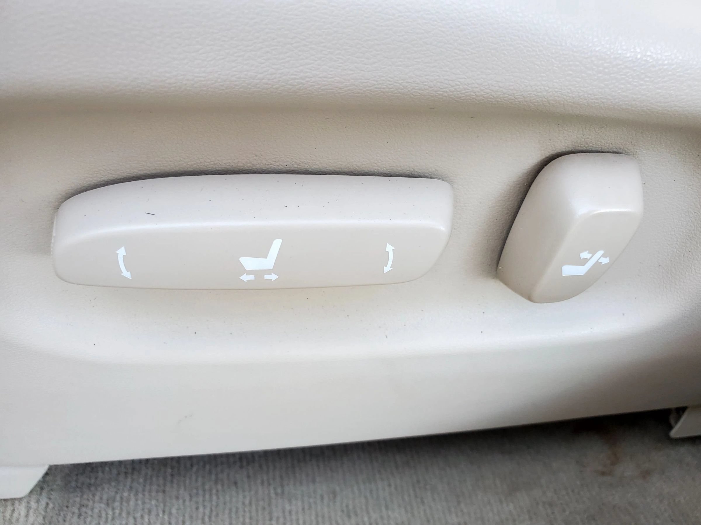 Used 2010 Lexus RX 350 AWD w/ Premium Pkg image 30