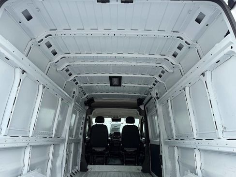 Used 2025 RAM ProMaster 3500 w/ Convenience Group FWD image 14