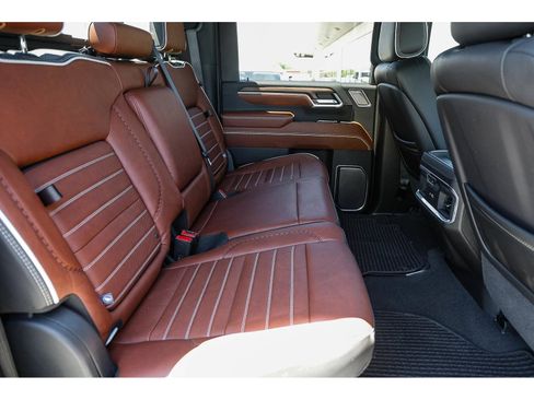 Used 2026 GMC Sierra 2500 Denali Ultimate AWD/4WD image 19