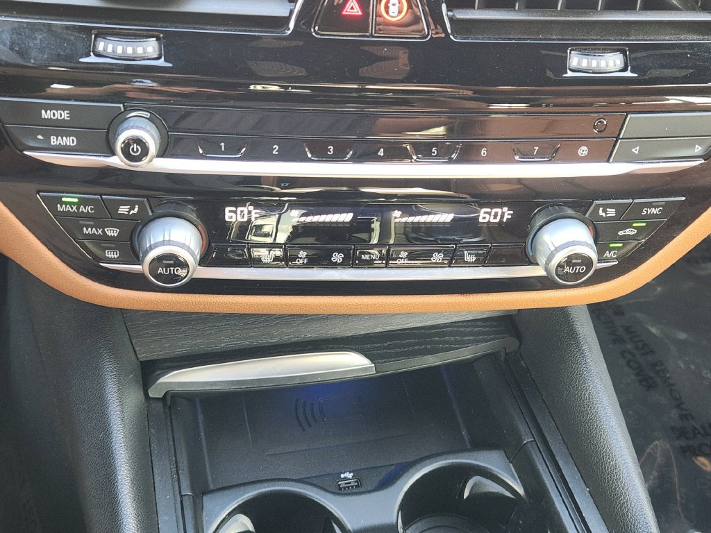 Used 2021 BMW 540i w/ Convenience Package RWD image 19