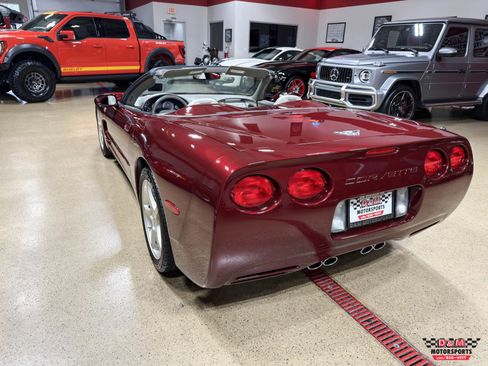 Used 2003 Chevrolet Corvette Convertible w/ Preferred Equipment Group1 image 40