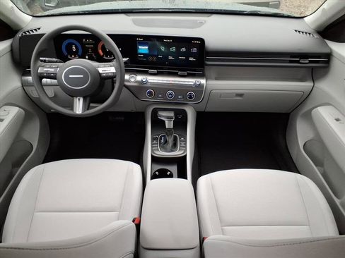 New 2026 Hyundai Kona SE image 6