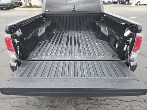 Used 2021 Toyota Tacoma TRD Off-Road w/ Technology Package image 22