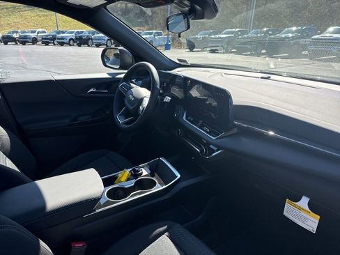 New 2026 Chevrolet Equinox LT image 26