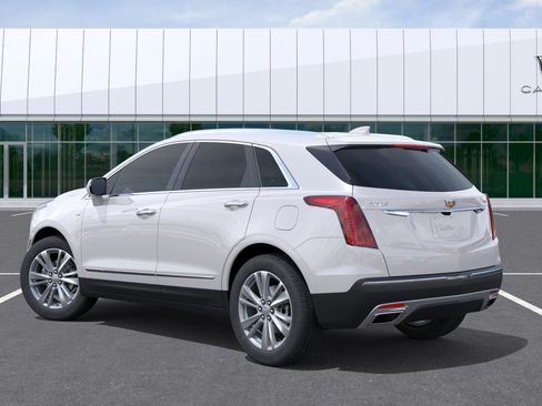 New 2026 Cadillac XT5 Premium Luxury w/ Driver Assist Package FWD image 3