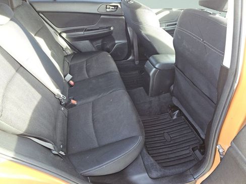 Used 2013 Subaru Crosstrek 2.0i Premium w/ Popular Pkg 2 image 5