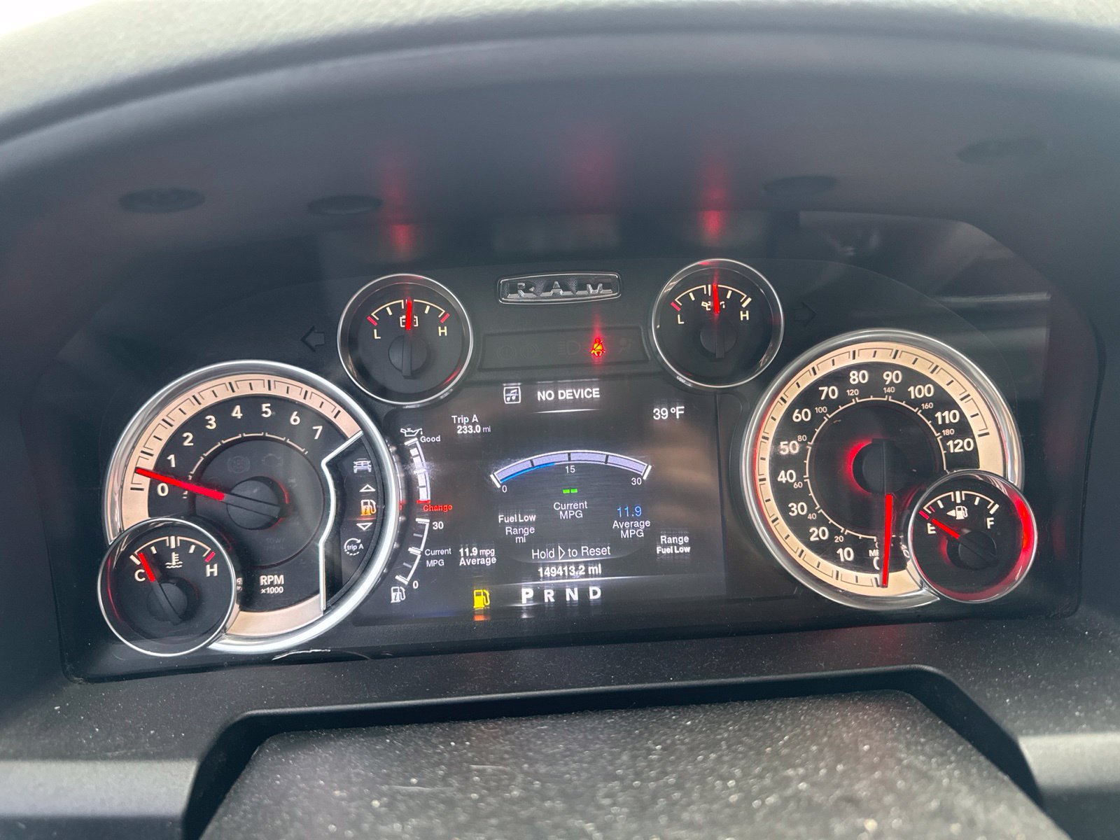 Used 2016 RAM 1500 Classic SLT AWD/4WD image 21