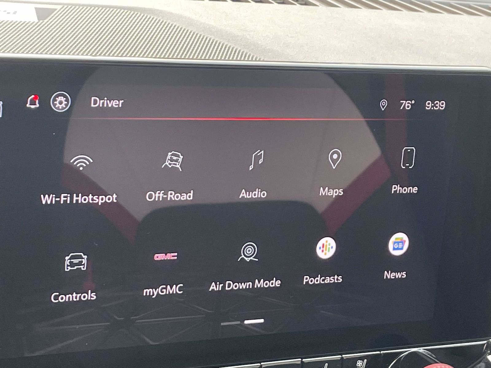Certified 2024 GMC Canyon AT4X AWD/4WD image 23