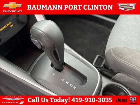 Used 2018 Chevrolet Trax LS FWD image 24