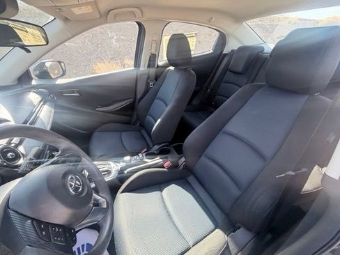 Used 2018 Toyota Yaris iA FWD image 22