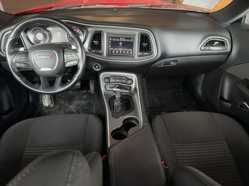 Used 2020 Dodge Challenger R/T image 17