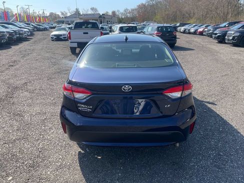 Used 2020 Toyota Corolla LE FWD image 6