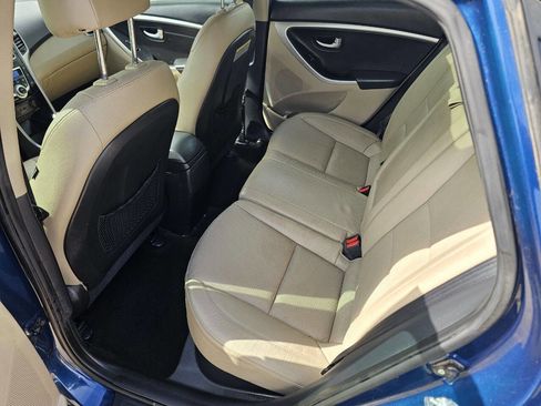 Used 2014 Hyundai Elantra GT w/ Option Group 03 FWD image 8