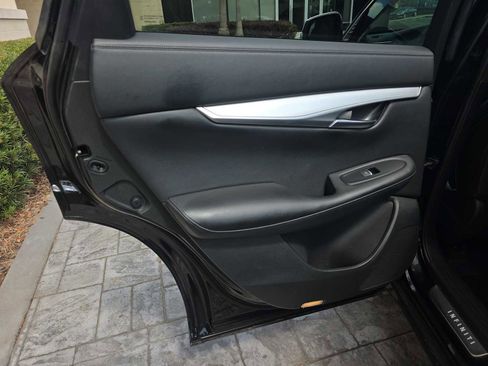 Used 2021 INFINITI QX50 Essential w/ Accent Package image 9