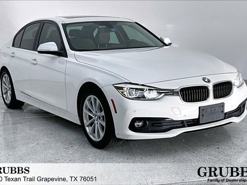 Used 2018 BMW 320i Sedan image 1