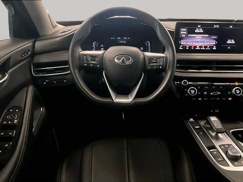 Used 2025 INFINITI QX60 Luxe w/ Vision Package FWD image 5