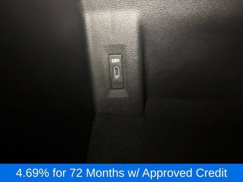 Used 2022 Volkswagen Atlas SEL image 36