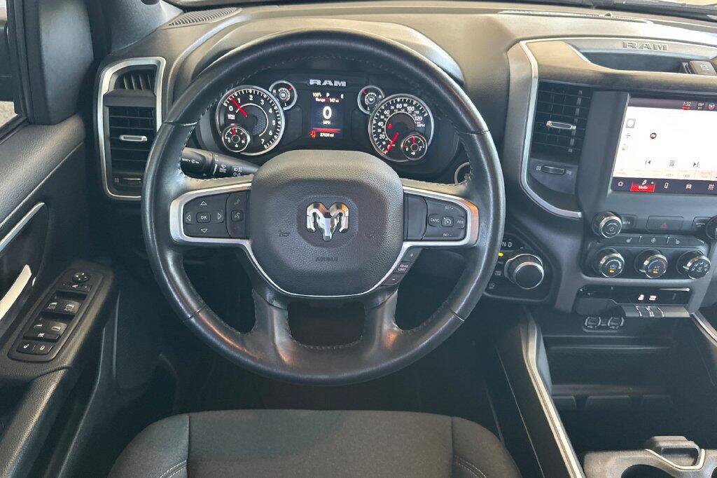 Used 2023 RAM 1500 Big Horn AWD/4WD image 14