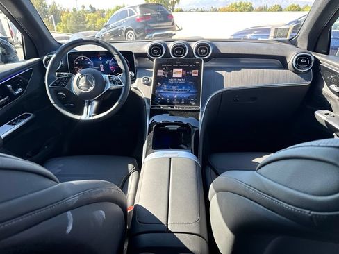 Certified 2026 Mercedes-Benz GLC 300 4MATIC image 8