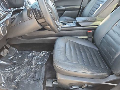 Used 2017 Ford Fusion SE w/ Fusion SE Technology Package image 17