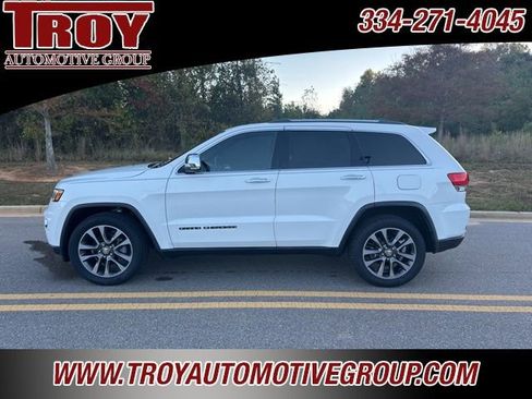 Used 2018 Jeep Grand Cherokee Limited w/ Luxury Group II image 8
