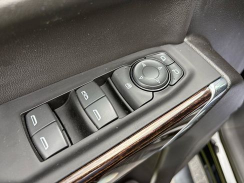 Used 2021 GMC Sierra 1500 Elevation image 10