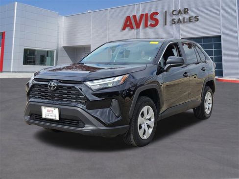 Used 2025 Toyota RAV4 LE image 1