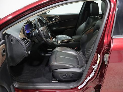 Used 2015 Chrysler 200 C w/ Navigation & Sound Group I image 12